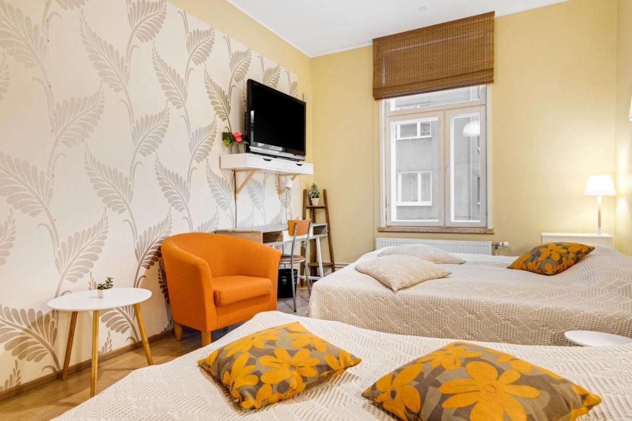 Family Apartment Tallinn Exterior photo