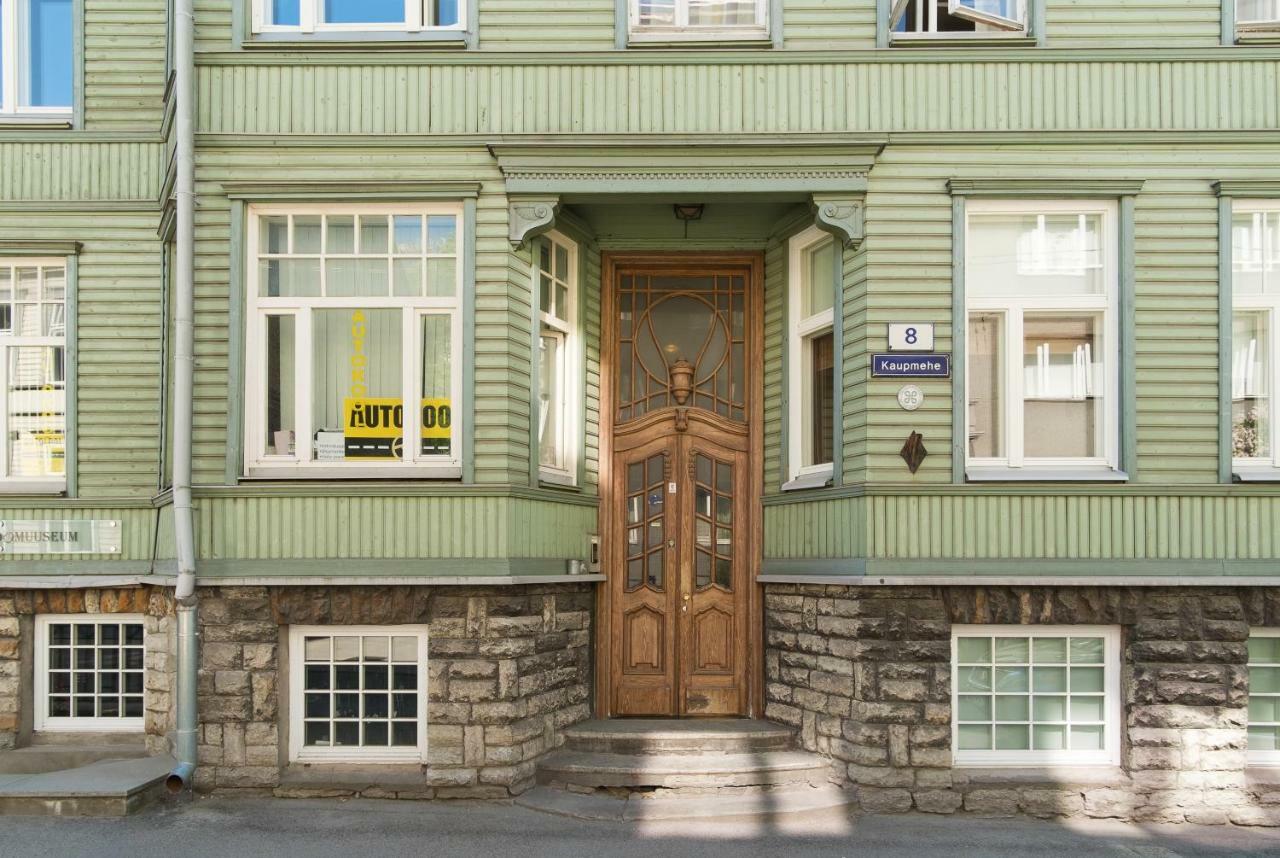 Family Apartment Tallinn Exterior photo